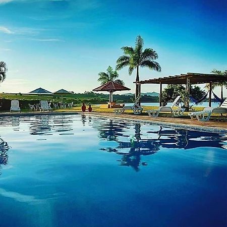 Interlagos Hotel Гуапе Екстер'єр фото